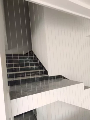 Invisible Grills
                                    for
                                    Staircase Bangalore